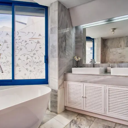 Seaside Penthouse Lägenhet Marbella
